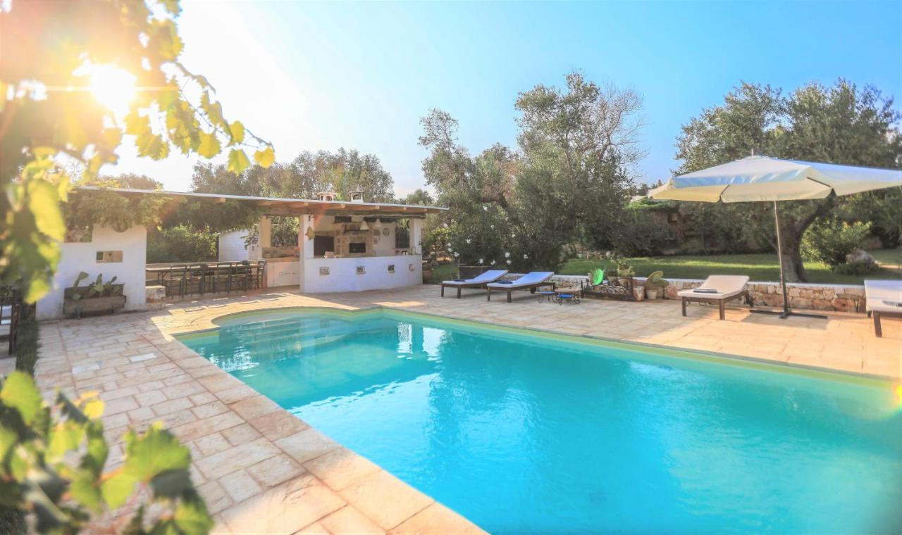 Trulli Il Geco Sognante Villa Челие Месапика Екстериор снимка